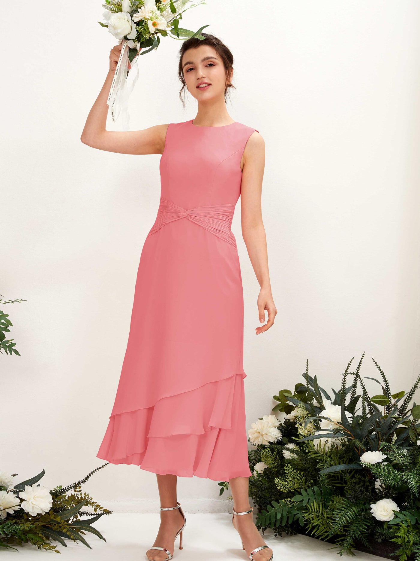 Carlyna Tubo Cuello redondo Hasta la tibia Gasa Vestido de dama de honor Rosa Coral #color_rosa-coral