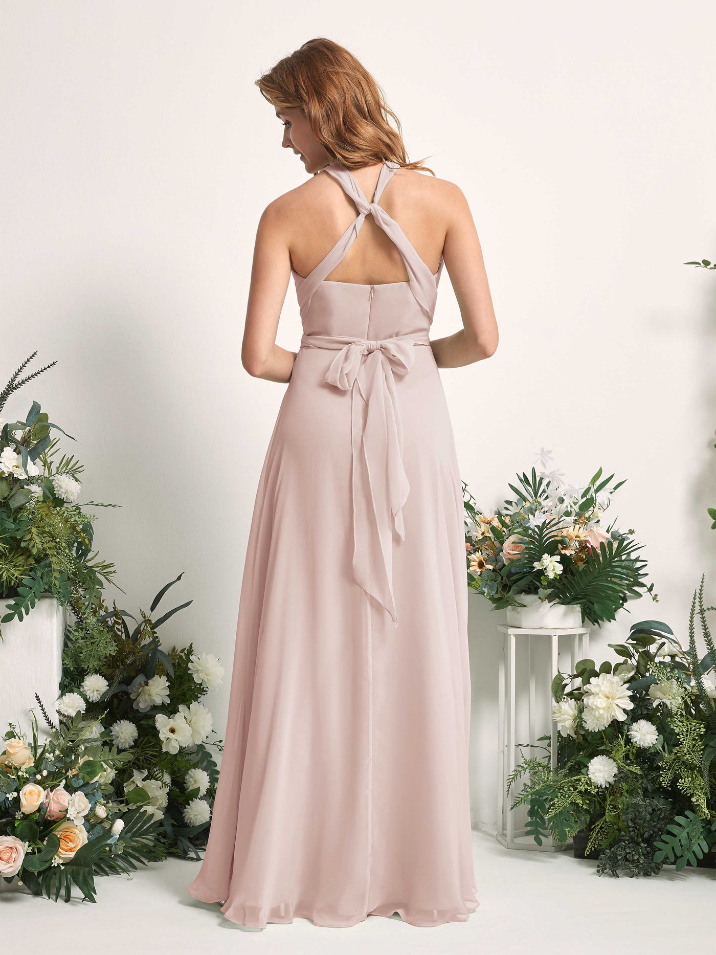 Carlyna Vestido de dama de honor Línea A Cuello de corazón Hasta el suelo Biscotti #color_biscotti