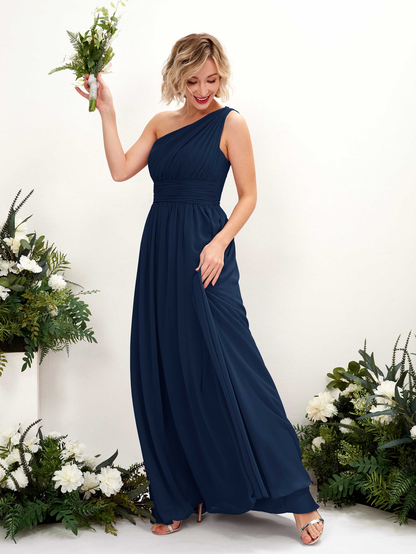 Carlyna Vestido de dama de honor línea A fruncido un hombro longitud hasta el suelo Azul Marino #color_azul-marino