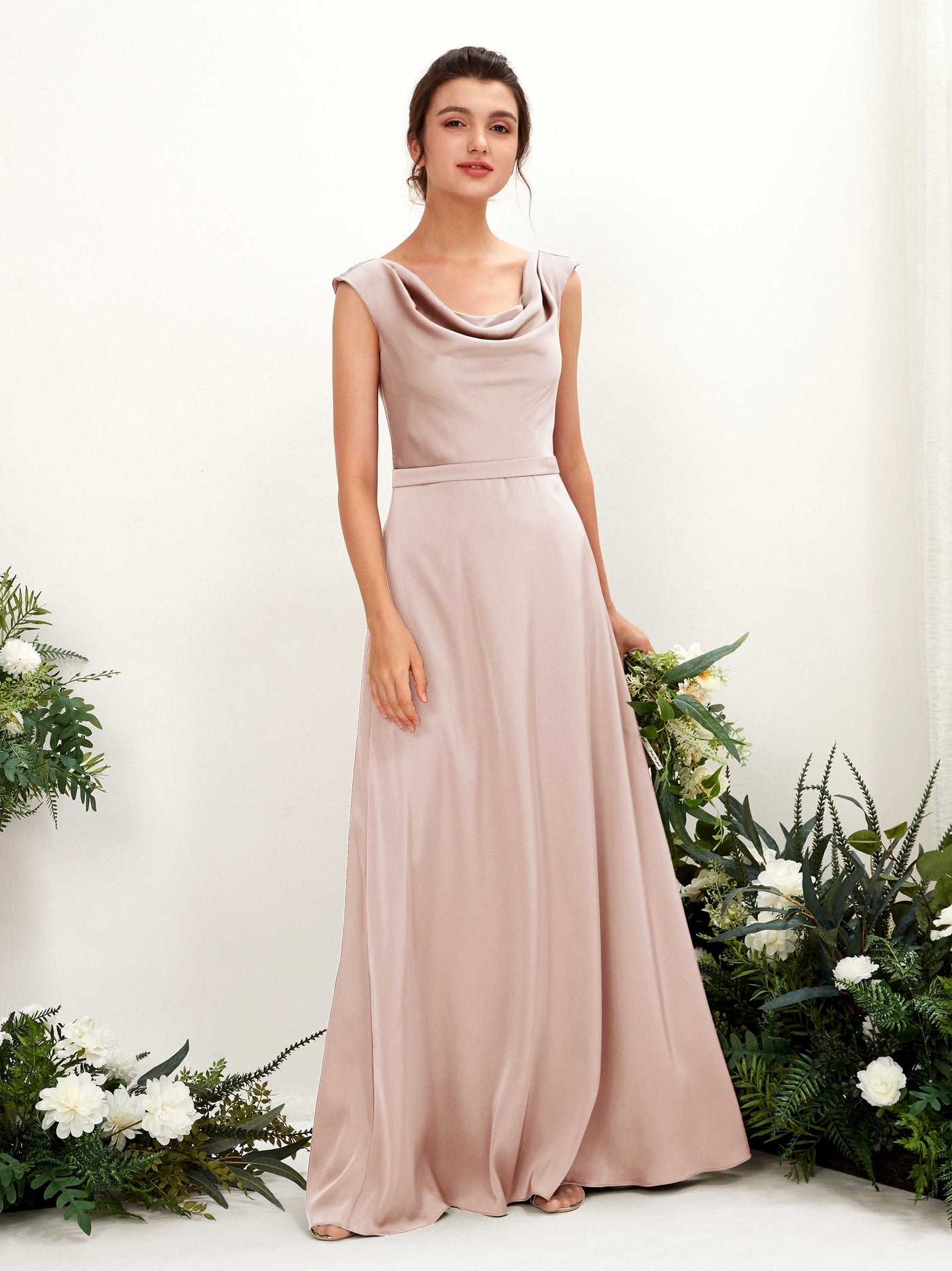 Carlyna Vestido línea A escote drapeado satén hasta el suelo dama de honor Rosa Perla #color_rosa-perla